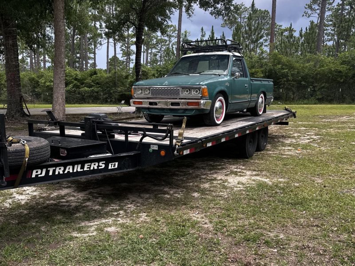 One Way Trailer Rental, photo 3